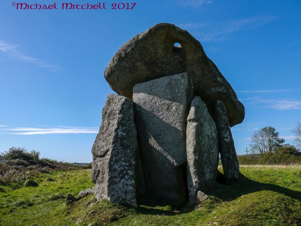 Trethevy Quoit (Dolmen / Quoit / Cromlech) by Meic