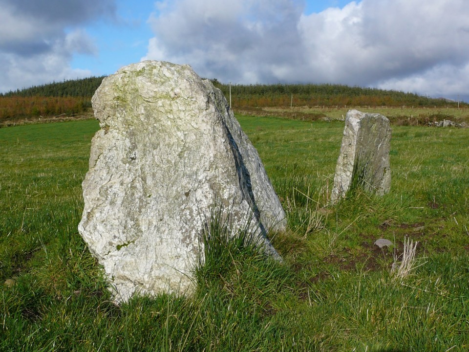 Knockraheen (Stone Circle) by Nucleus