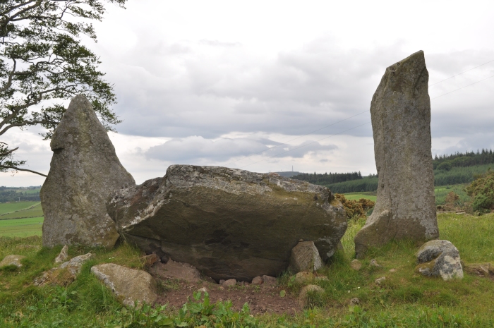 Tyrebagger (Stone Circle) by Nucleus