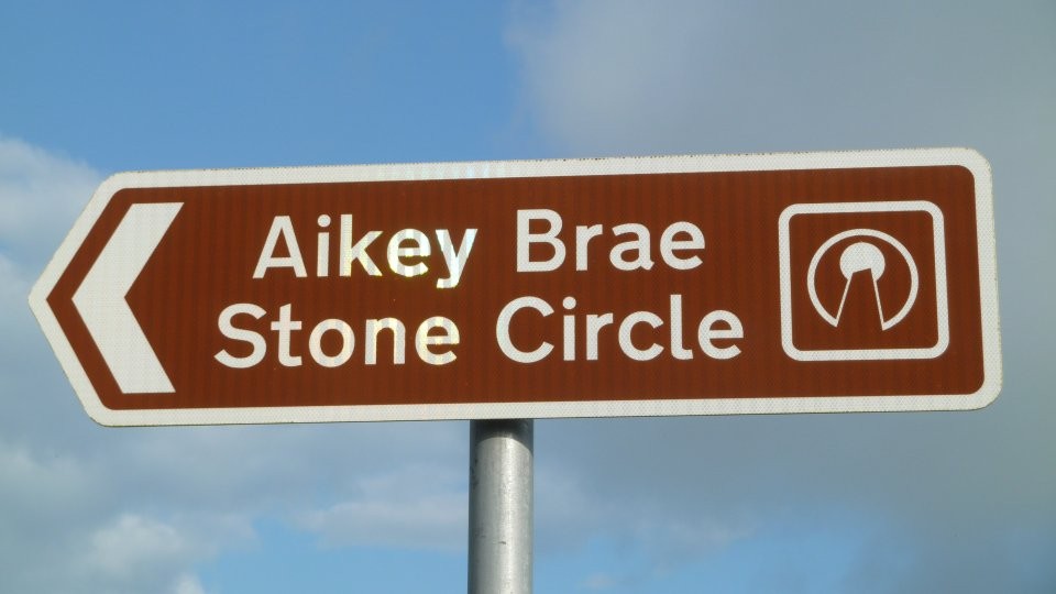 Aikey Brae (Stone Circle) by Nucleus