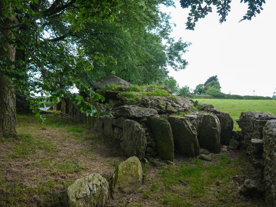 Labbacallee (Wedge Tomb) by Meic