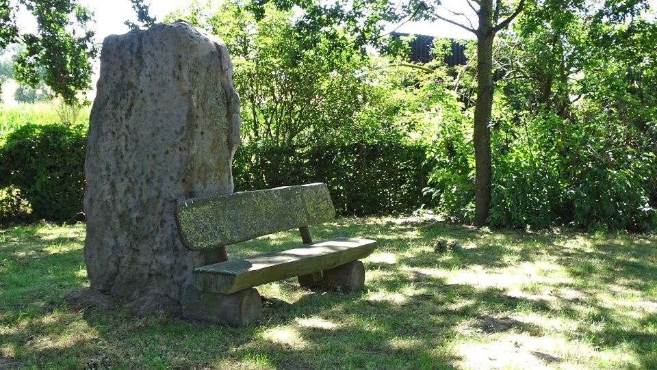 Wotanstein - Maden (Standing Stone / Menhir) by Nucleus