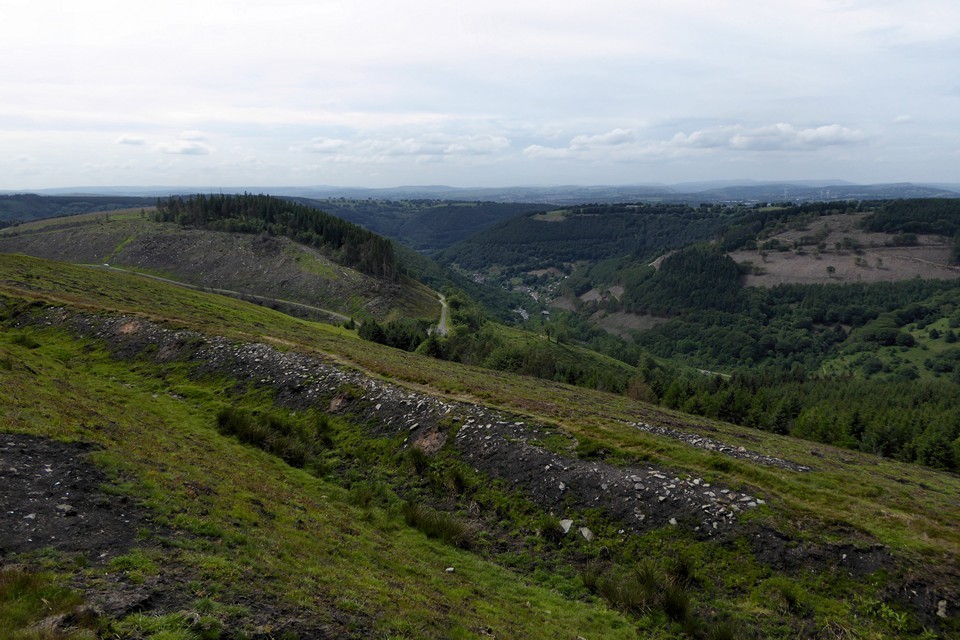 Twmbarlwm (Hillfort) by thesweetcheat