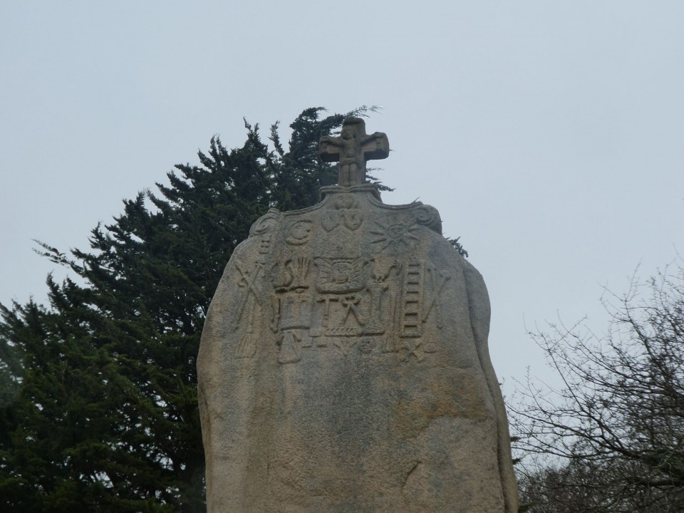 St Uzec (Standing Stone / Menhir) by costaexpress