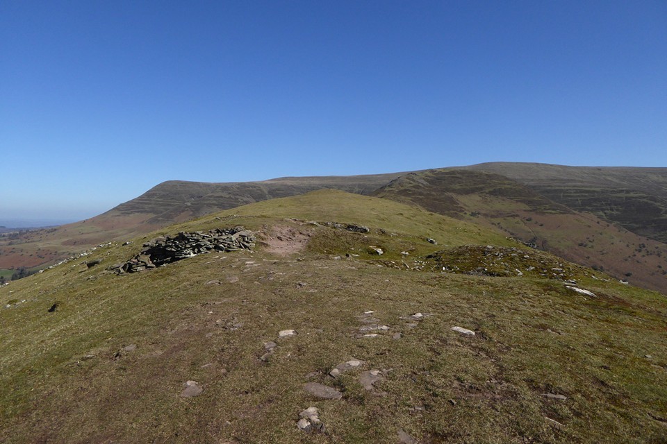 Bwlch Bach a'r Grib (Cairn(s)) by thesweetcheat
