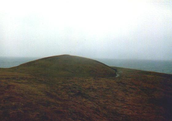 Barclodiad-y-Gawres (Chambered Cairn) by Moth