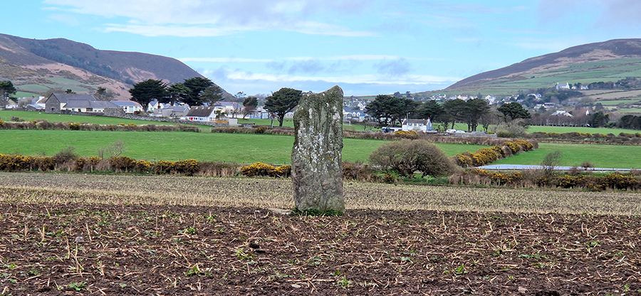 Giant's Quoiting Stone (Standing Stone / Menhir) by Zeb