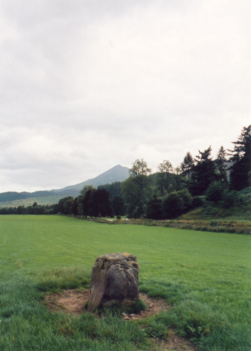 Clach na Boile (Standing Stone / Menhir) by BigSweetie