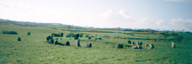 Ballynoe (Stone Circle) by greywether