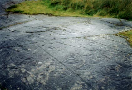 Achnabreck (Cup and Ring Marks / Rock Art) by Kozmik_Ken