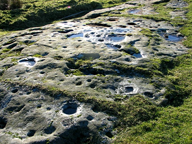 Blackshaw (Cup and Ring Marks / Rock Art) by greywether