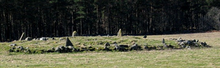 Esslie the Greater (Stone Circle) by greywether