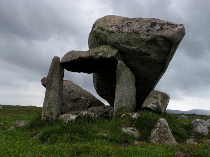 Kilclooney More (Portal Tomb) by greywether