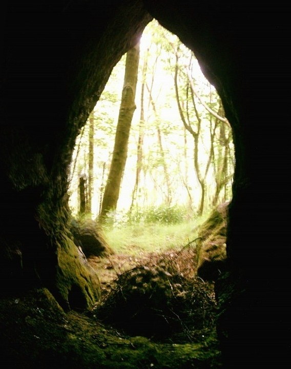 Fairy Holes (Cave / Rock Shelter) by treehugger-uk