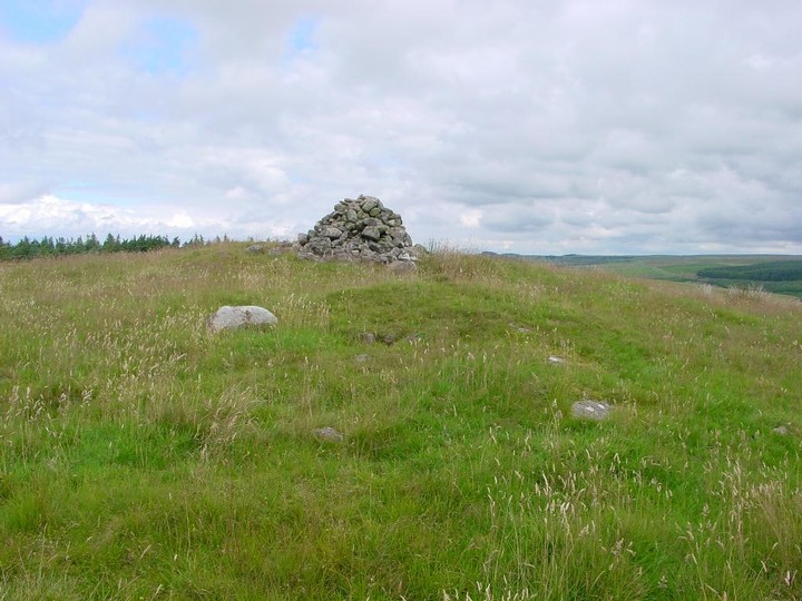 Hare Law Cairn (Cairn(s)) by Martin