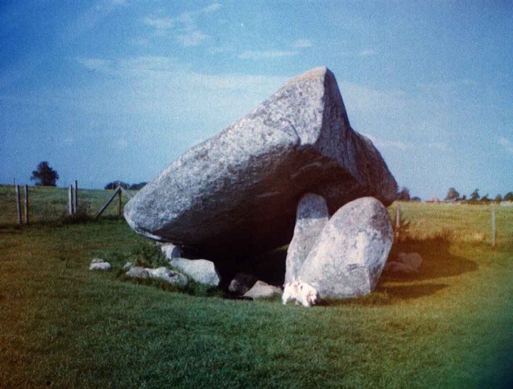Browne's Hill (Portal Tomb) by doug