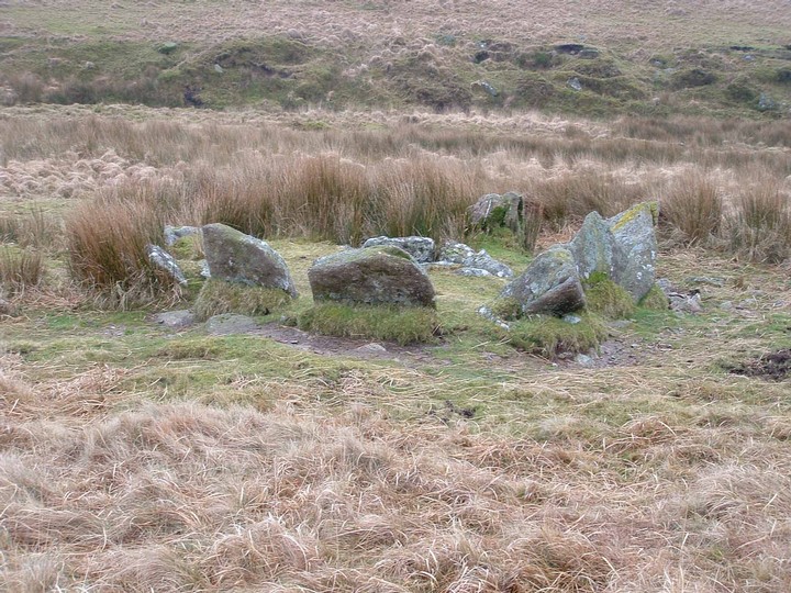 Grim's Grave (Ring Cairn) by doug