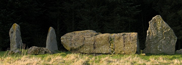 Aikey Brae (Stone Circle) by greywether