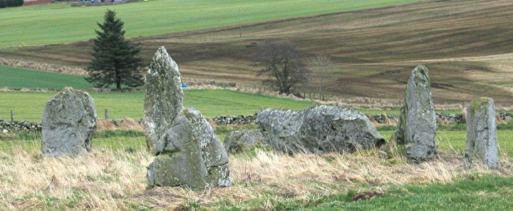 Balquhain (Stone Circle) by greywether