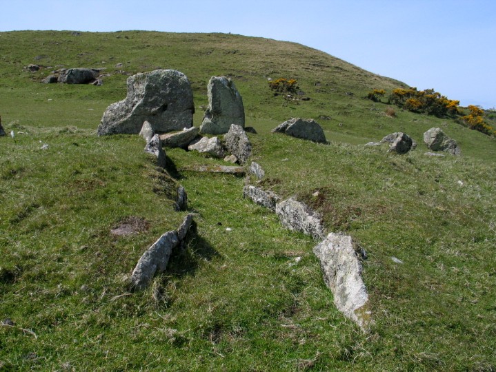 East Bennan (Chambered Cairn) by greywether