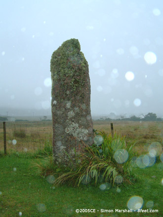 Fionnphort (Standing Stone / Menhir) by Kammer