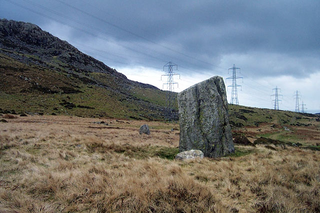 Bwlch-y-Ddeufaen (Standing Stones) by IronMan