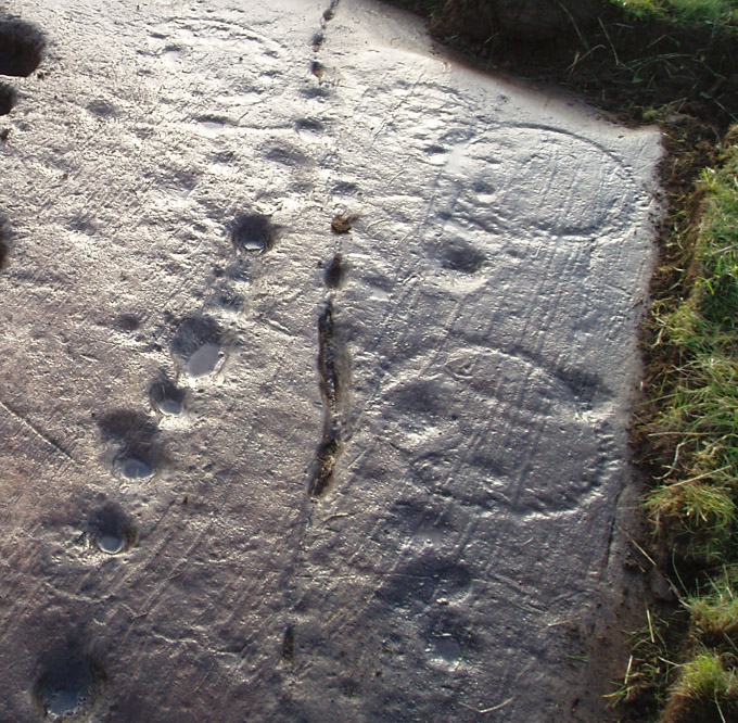 Townhead (Cup and Ring Marks / Rock Art) by pebblesfromheaven