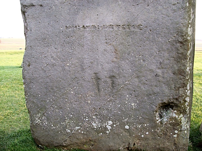 Stonehenge Graffiti / Dagger Stone (Standing Stone / Menhir) by jimit