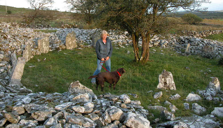 Dun Ruadh (Stone Circle) by caealun
