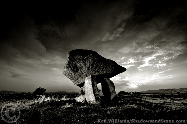 Kilclooney More (Portal Tomb) by CianMcLiam