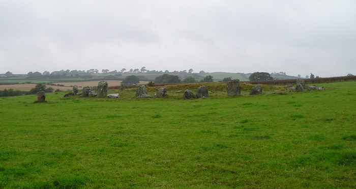 Ballynoe (Stone Circle) by tiompan