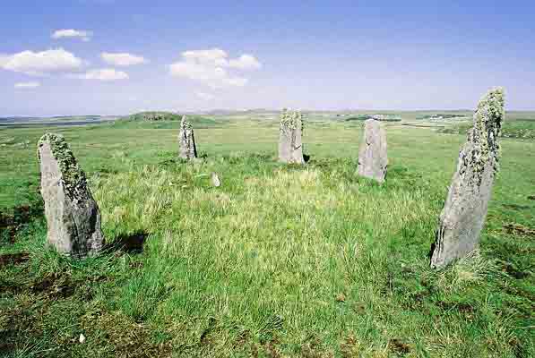 Ceann Hulavig (Stone Circle) by follow that cow