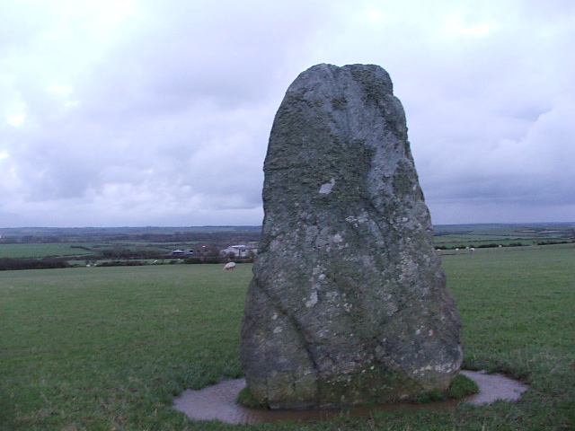 Llanfaethlu (Standing Stone / Menhir) by postman