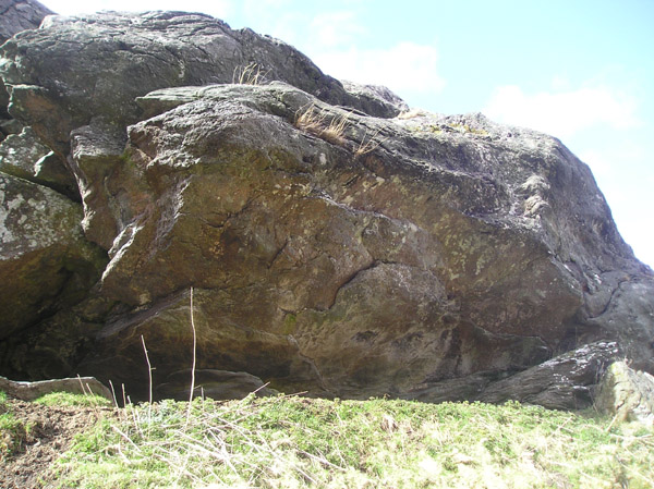 Gleann Da Eig (Cave / Rock Shelter) by tiompan