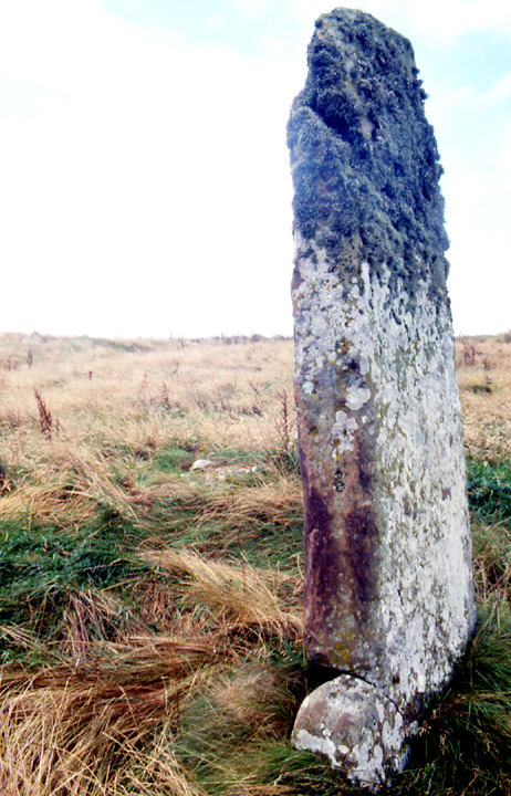 Clouduhall (Standing Stone / Menhir) by wideford