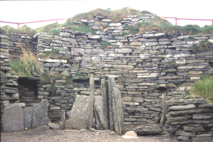 Hillock of Burroughston (Broch) by wideford