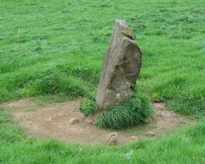 Llanvair-Discoed (Standing Stone / Menhir) by Ike