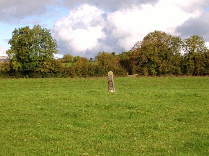 Springfield (Standing Stone / Menhir) by bawn79