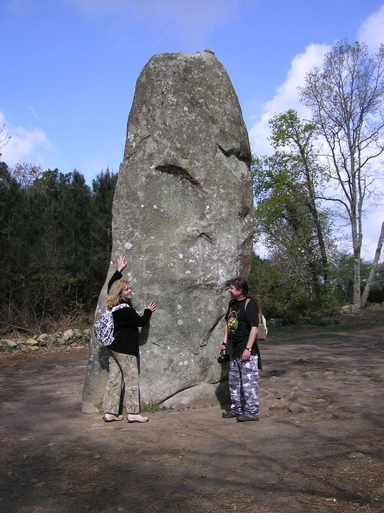 Géant du Manio (Standing Stone / Menhir) by Spaceship mark