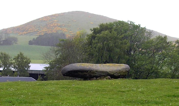 Wheedlemont (Stone Circle) by baza