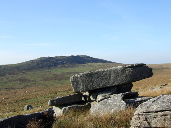 Catshole Tor Quoit (Chambered Tomb) by Mr Hamhead