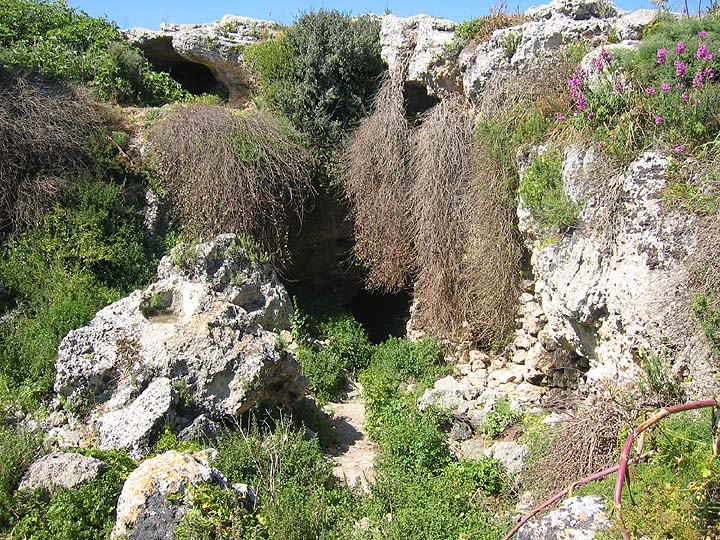 Ghar il-Kbir (Cave / Rock Shelter) by fitzcoraldo