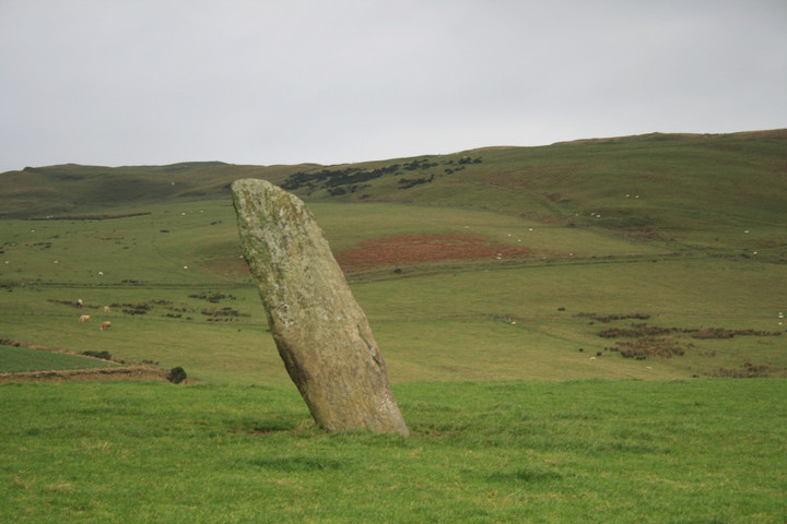 Balegreggan (Standing Stone / Menhir) by postman