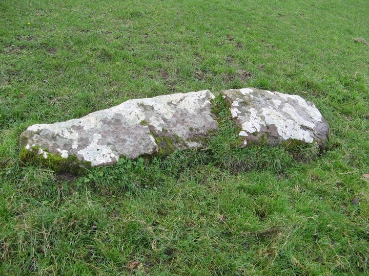 Cloran Old (Bullaun Stone) by bawn79