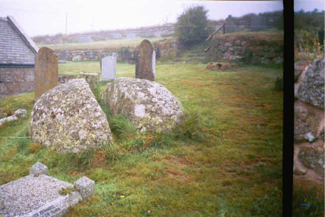St. Levan's Stone (Standing Stone / Menhir) by hamish