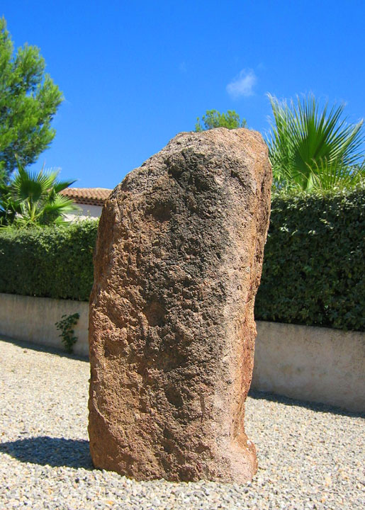 Menhir de Vessieres (Standing Stone / Menhir) by fitzcoraldo