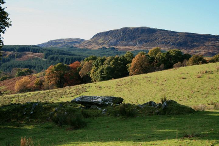 Achnagoul I (Chambered Cairn) by postman