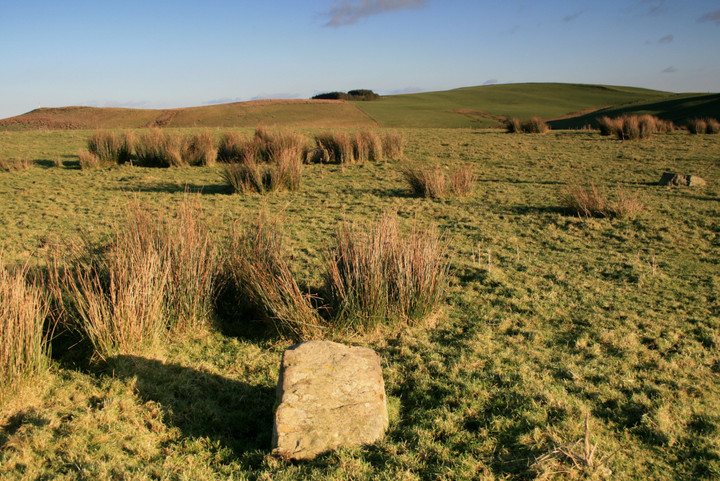 Lled Croen yr Ych (Stone Circle) by postman