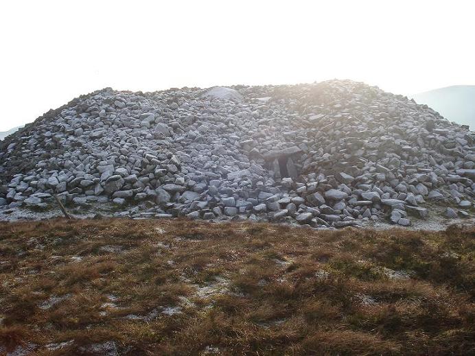 Seefin Hill (Chambered Cairn) by CoBurN