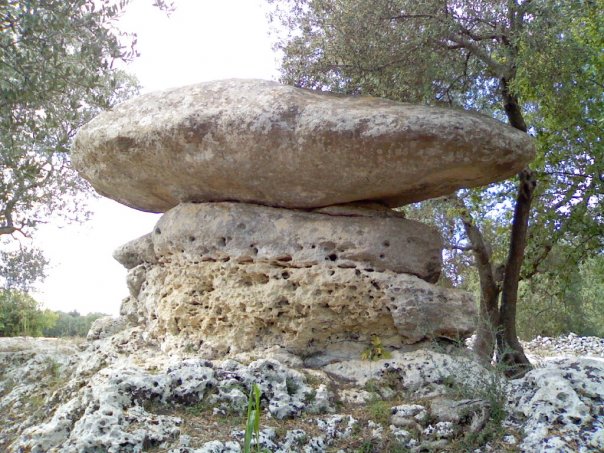 The Old Lady's Rock (Il Masso della Vecchia) (Natural Rock Feature) by Ligurian Tommy Leggy